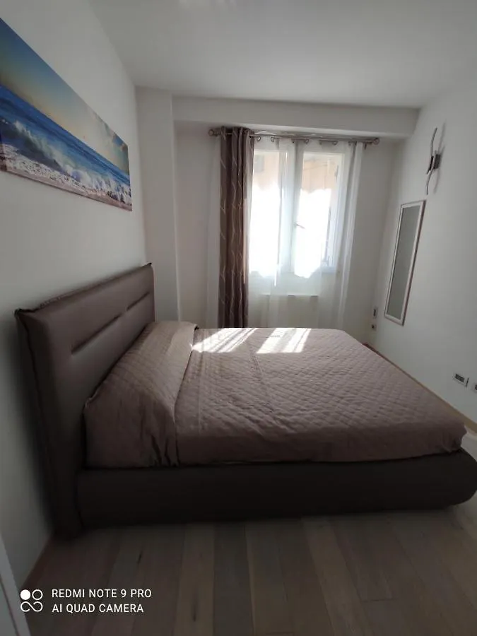 Appartement Pama Mar à Imperia