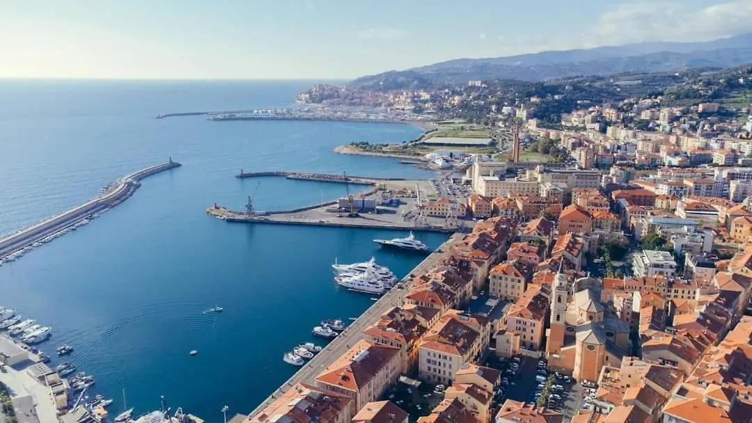 Pama Mar Lägenhet Imperia 0*,  Italien